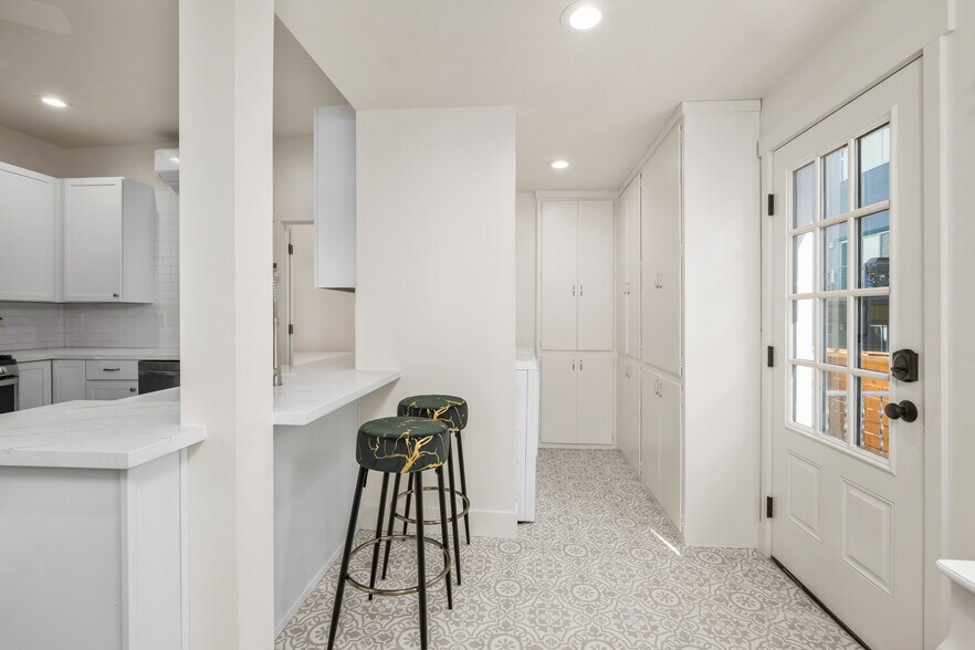 More Photos Of 214 Stewart St, Reno Apartments For Sale