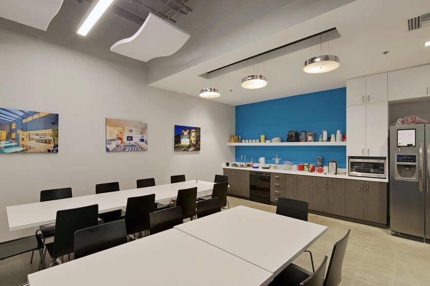 More Photos Of 26940 Aliso Viejo Pky, Aliso Viejo Office For Lease