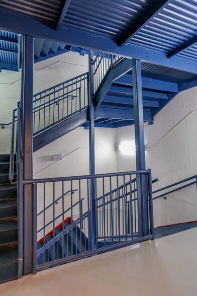 More Photos Of 1720 Harrison St, Hollywood Office Residential For Sale