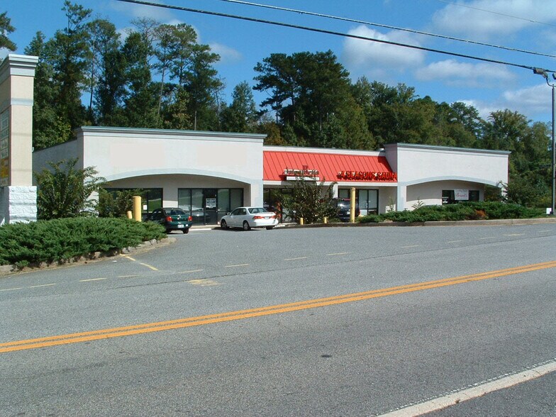 Primary Photo Of 3975 Arkwright Rd, Macon-Bibb Storefront Retail Office For Lease