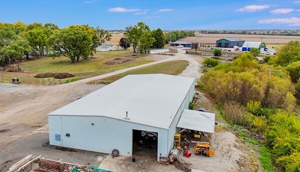 More Photos Of 3612 W Bloomington Rd, Champaign Truck Terminal For Sale