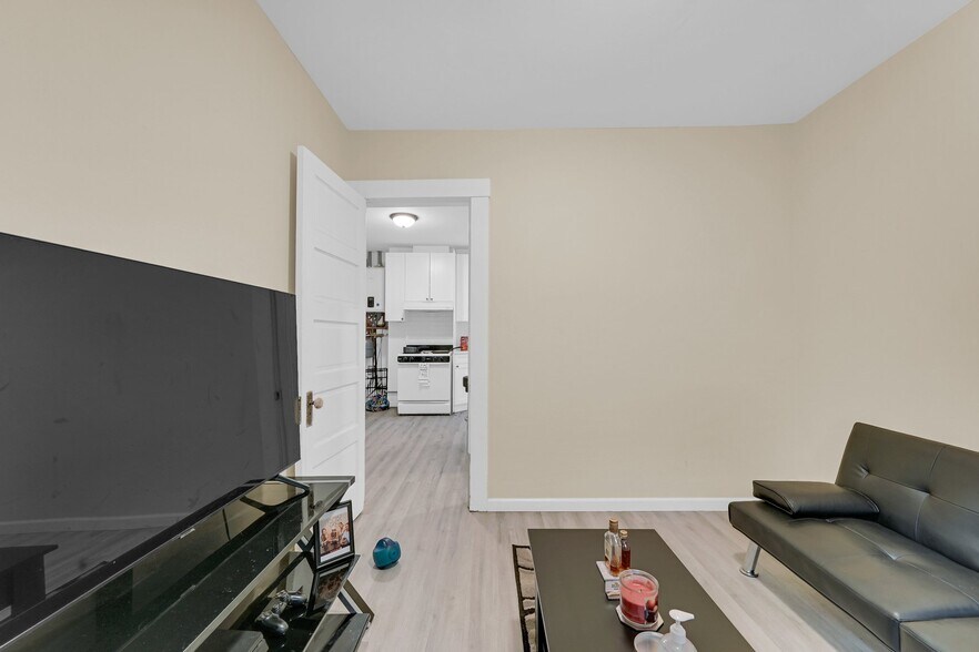 More Photos Of 33-35 Tuckahoe Rd, Yonkers Apartments For Lease