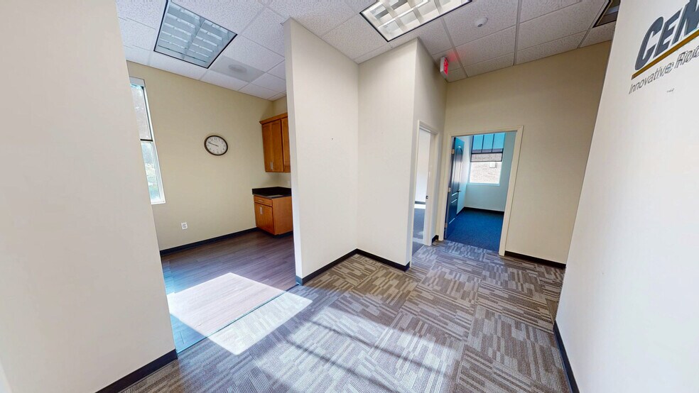 More Photos Of 324 N Trade St, Matthews Freestanding For Lease