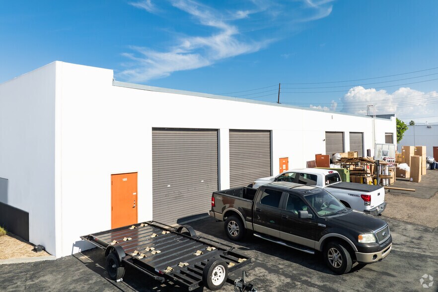 More Photos Of 600 S Grand Ave, Santa Ana Unknown For Lease