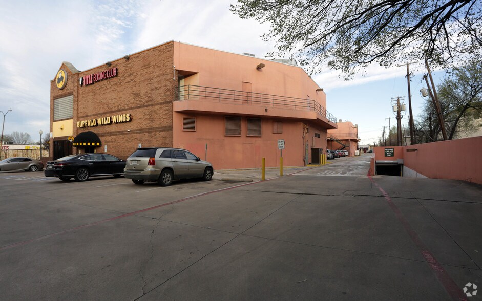 More Photos Of 4140 Lemmon Ave, Dallas General Retail For Lease