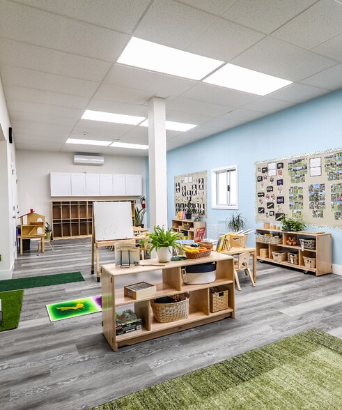 More Photos Of 1422 San Pablo Ave, Berkeley Lodge Meeting Hall For Lease