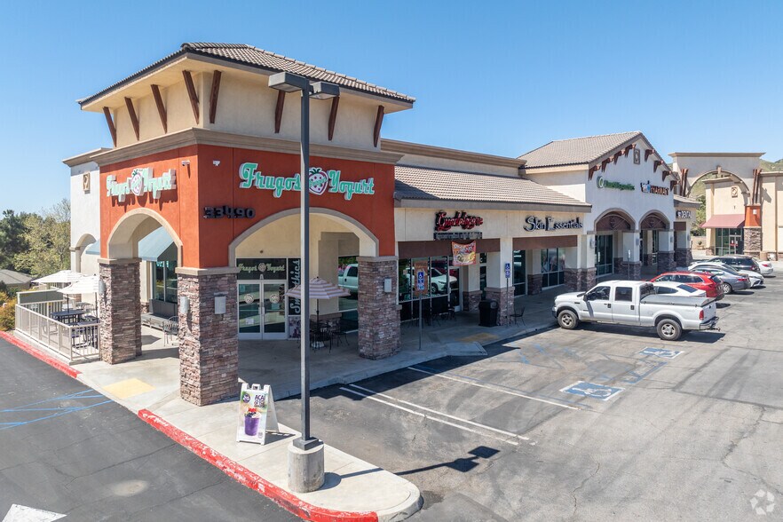 More Photos Of 33490-33492 Oak Glen Rd, Yucaipa Unknown For Lease