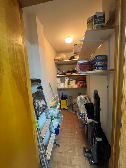 More Photos Of 260 51st St, Brooklyn Flex For Lease
