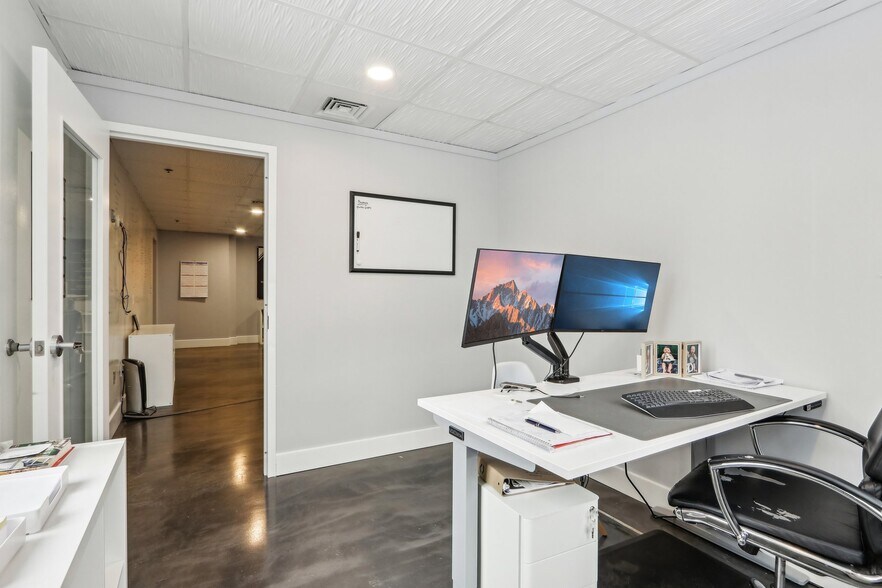 More Photos Of 100 Conifer Hill Dr, Danvers Office For Lease