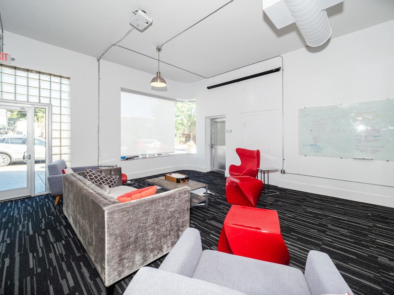 More Photos Of 733 Foster St, Durham Office For Lease