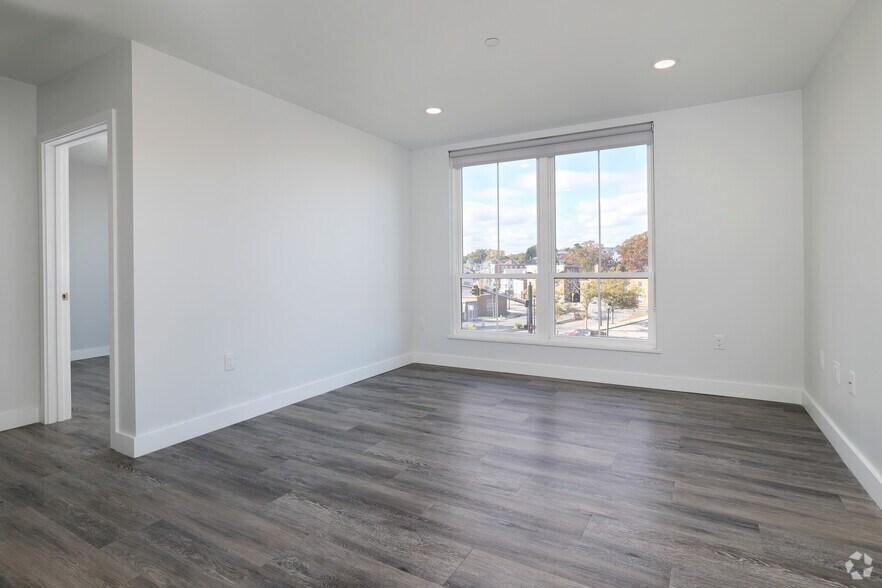 More Photos Of 231 Washington St, Salem Coworking Space