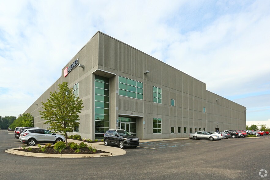 More Photos Of 27501 Hildebrandt Rd, Romulus Distribution For Lease