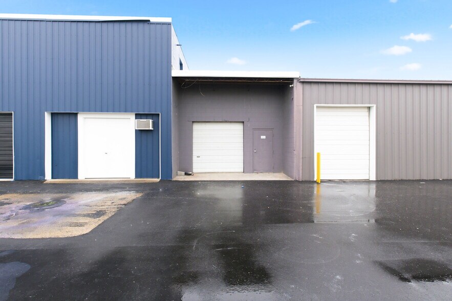 More Photos Of 207 Eiler Ave, Louisville Warehouse For Sale
