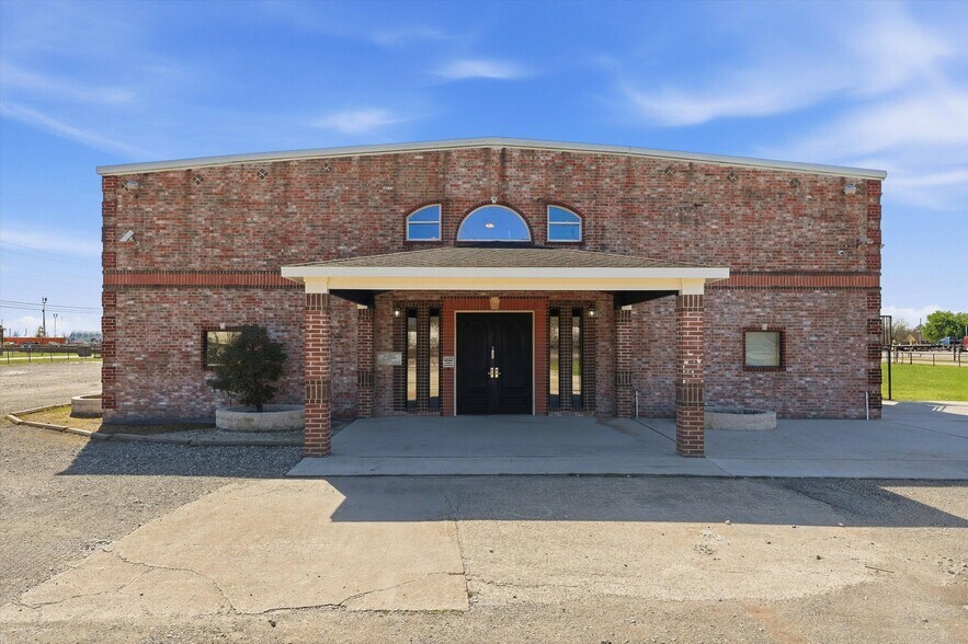 More Photos Of 15134 Beaumont Hwy, Houston Land For Sale