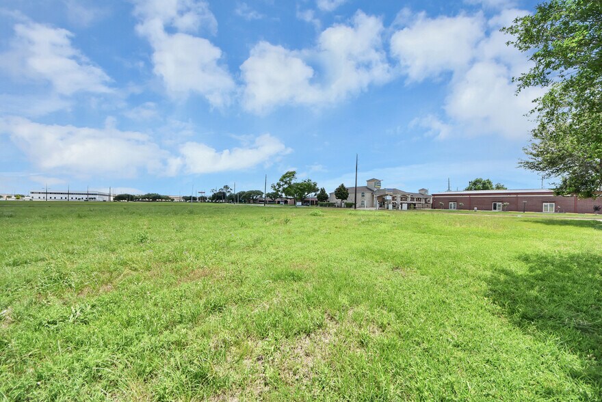 More Photos Of Greenbough Dr, Stafford Land For Sale