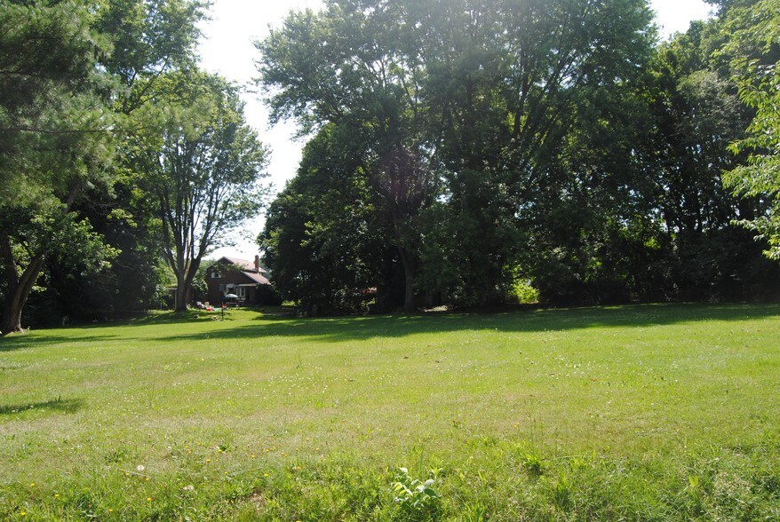 More Photos Of 3030 Manchester Rd, Akron Land For Sale