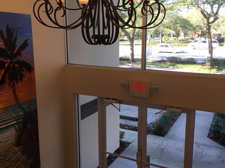 More Photos Of 3975 20th St, Vero Beach Medical For Lease