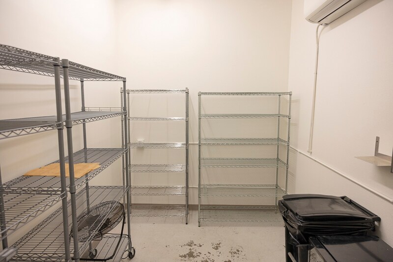 More Photos Of 175 Pleasant Hill Ave N, Sebastopol Freestanding For Lease