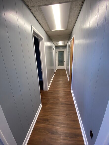 More Photos Of 3081-3089 Old Washington Rd, Waldorf General Retail For Lease