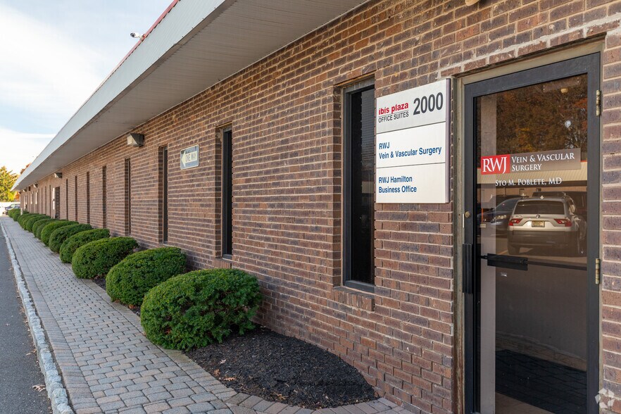 More Photos Of 3525 Quakerbridge Rd, Hamilton Medical For Lease