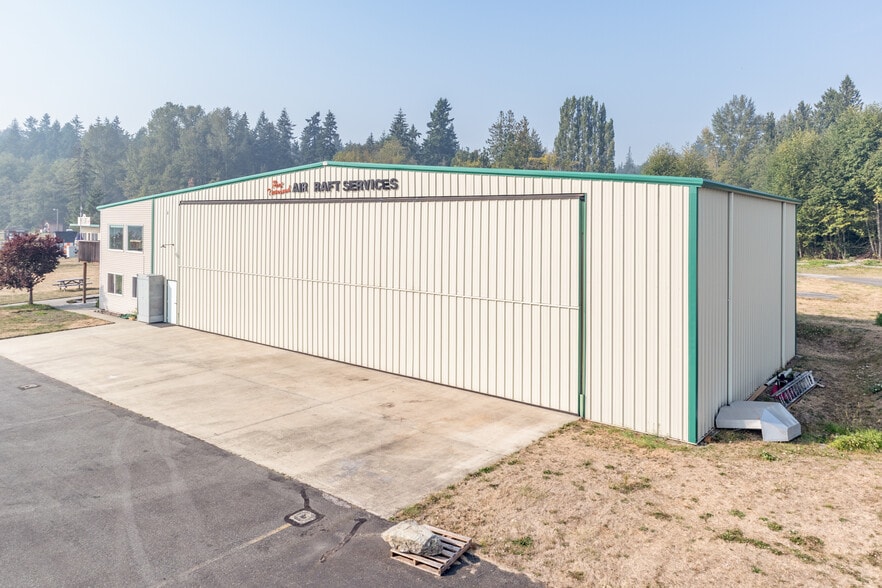 More Photos Of 191 Airport Rd, Port Townsend Airplane Hangar For Sale