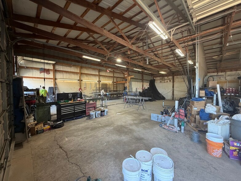 More Photos Of 552 W 138th St, Glenpool Service For Sale