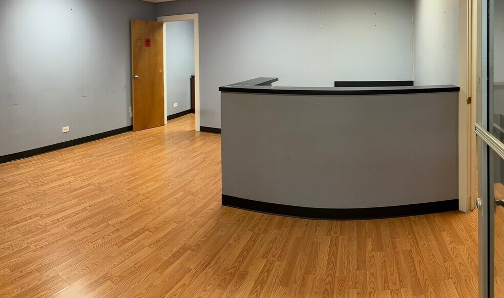 More Photos Of 8708 Justice Ave, Elmhurst Apartments For Sale