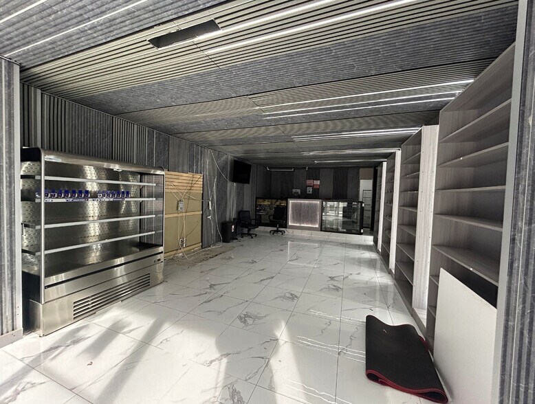 Primary Photo Of 219 W 14th St, New York Apartments For Lease