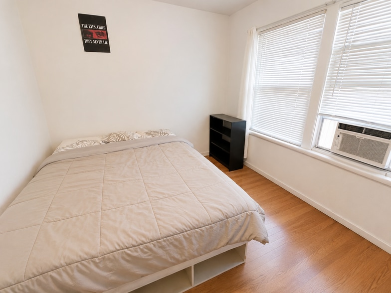 More Photos Of 4630 13th Ave, Sacramento Apartments For Sale