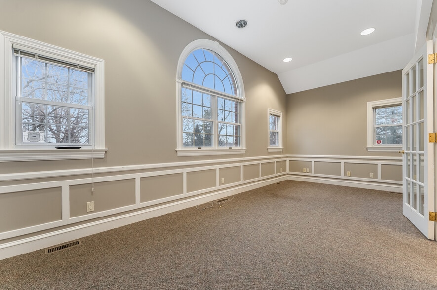 More Photos Of 16 Harrison St, Clinton Township Office Residential For Sale