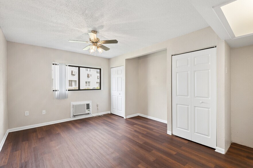 More Photos Of 1250 E 113th Ave, Tampa Apartments For Sale
