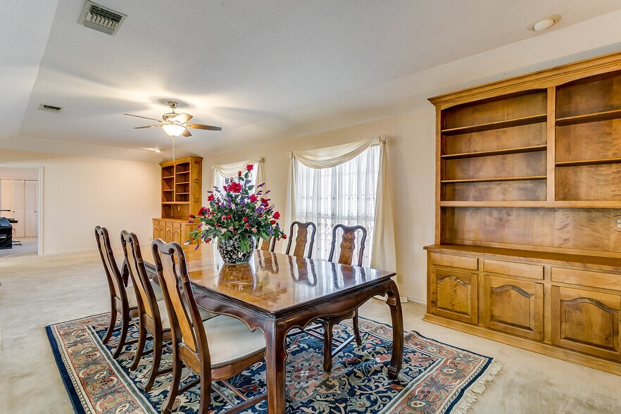 More Photos Of 3433 E Highway 199, Springtown Flex For Sale