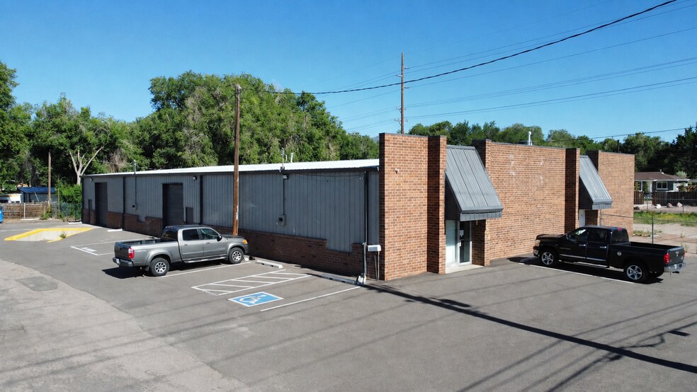 Primary Photo Of 3404 N Cascade Ave, Colorado Springs Distribution For Lease