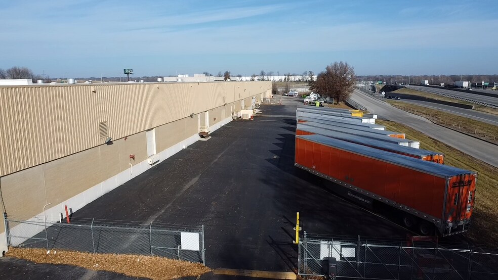 More Photos Of 14900 US 71, Kansas City Distribution For Sale