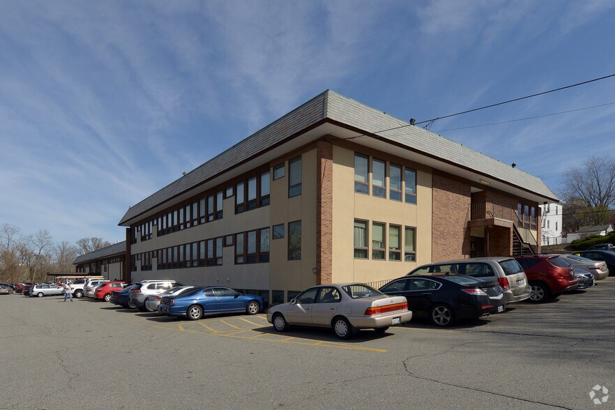Primary Photo Of 333 School St, Pawtucket Medical For Lease