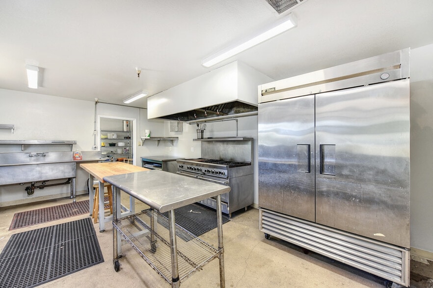 More Photos Of 7710 Sunset Ave, Fair Oaks Assisted Living For Sale