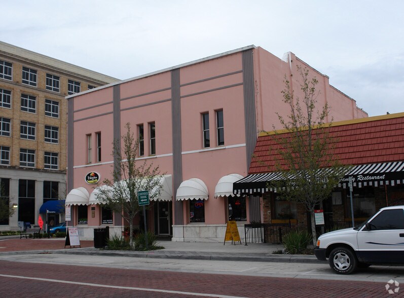 More Photos Of 101 W 1st St, Sanford Storefront For Sale