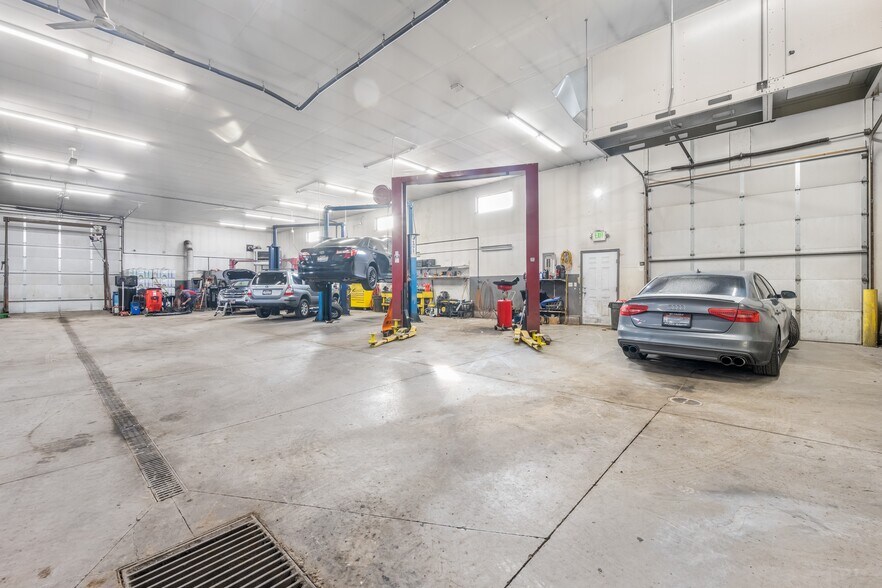 More Photos Of 707 W Maple St, Pocatello Warehouse For Sale