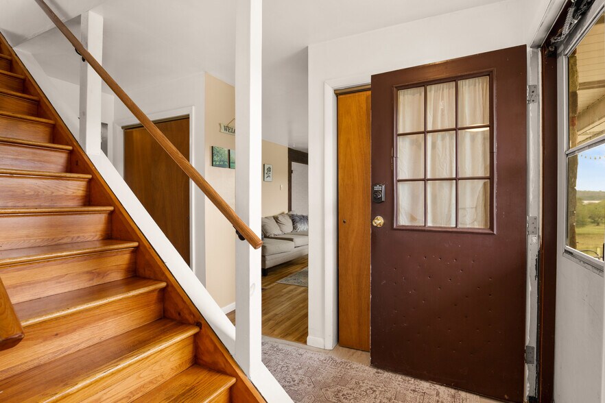 More Photos Of 162 Black Bear Run, Berlin Specialty For Sale