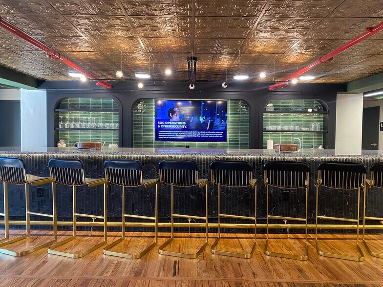 More Photos Of 115 Clinton Ave E, Huntsville Office For Lease