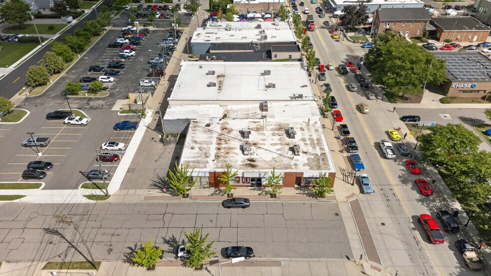 More Photos Of 458 Main St, Belleville Storefront Retail Office For Sale
