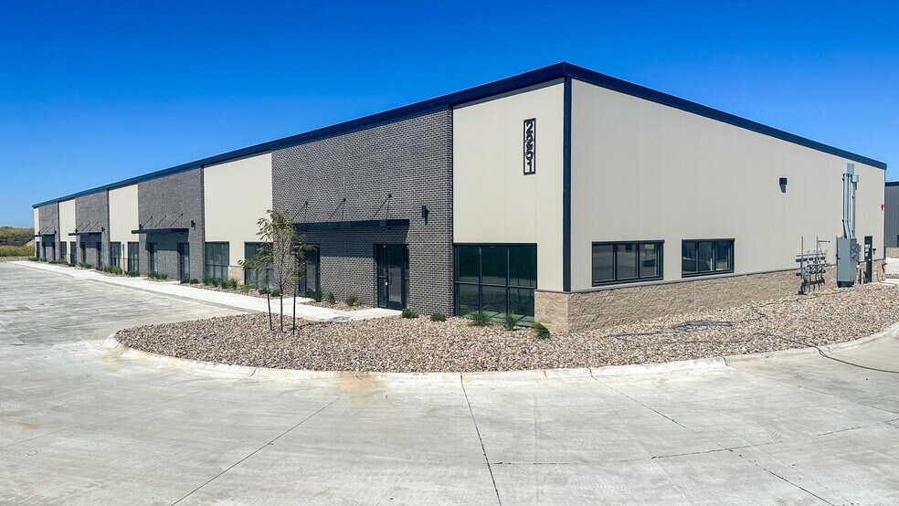 More Photos Of 2251 Shiloh Rose Pky SW, Bondurant Unknown For Lease