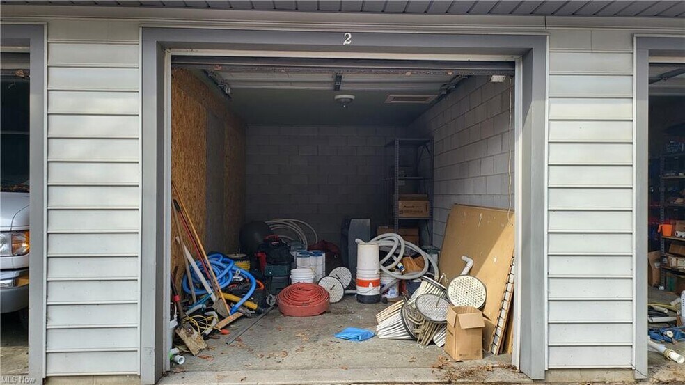 More Photos Of 1335 S Lundy Ave, Salem Self Storage For Sale