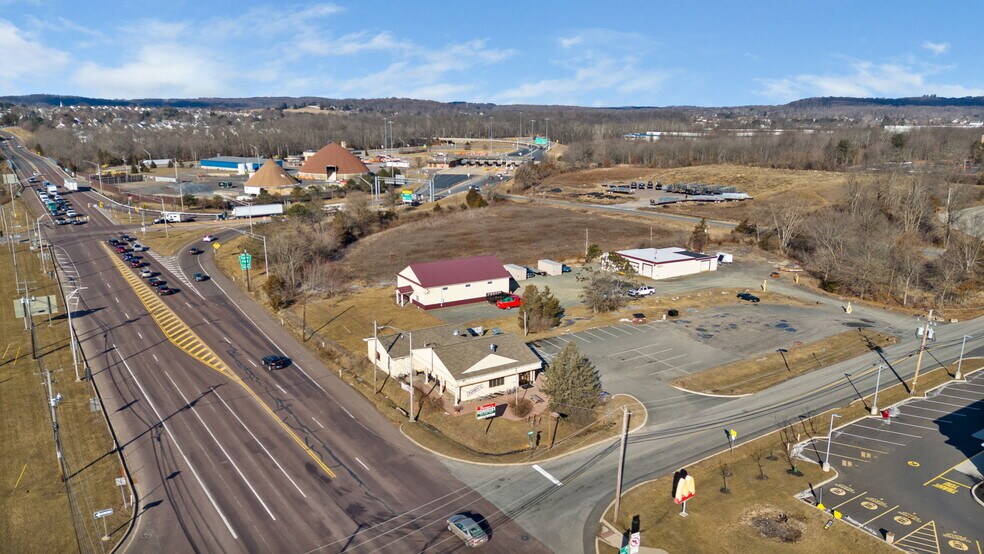 More Photos Of 1850 John Fries Hwy, Quakertown Restaurant For Sale