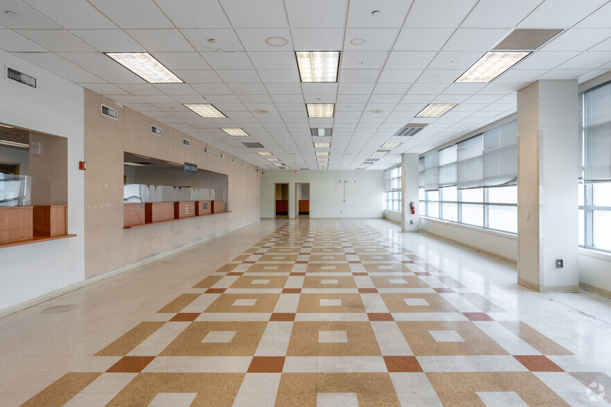 More Photos Of 159 E 125th St, New York Office For Lease