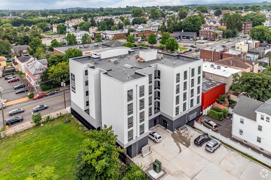 More Photos Of 141-147 Crooks Ave, Paterson Apartments For Lease