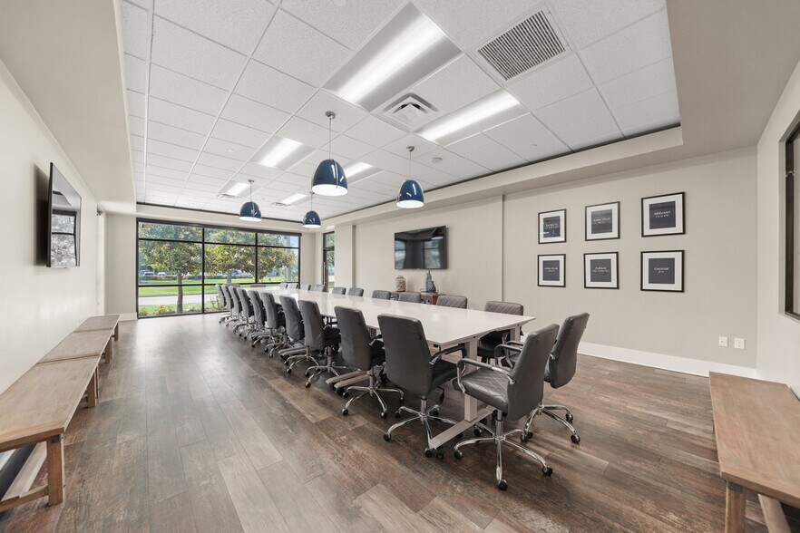 More Photos Of 4300 FM 2351 Rd, Friendswood Office For Lease