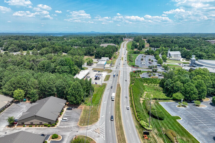 More Photos Of 3030 McEver Rd, Gainesville Medical For Sale