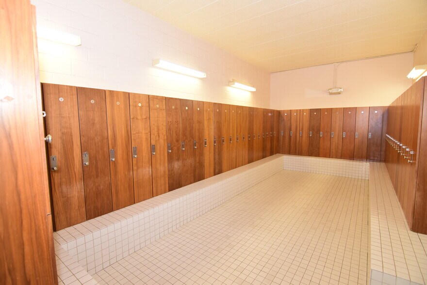 More Photos Of 1510-1520 Martin St, State College Sports And Entertainment For Lease