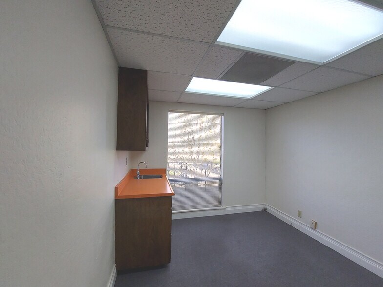 More Photos Of 7064 Corline Ct, Sebastopol Unknown For Lease